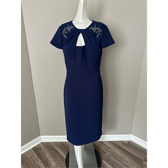 THEIA IVANNA KEYHOLE COCKTAIL DRESS
Regular price - Picture 7 of 14